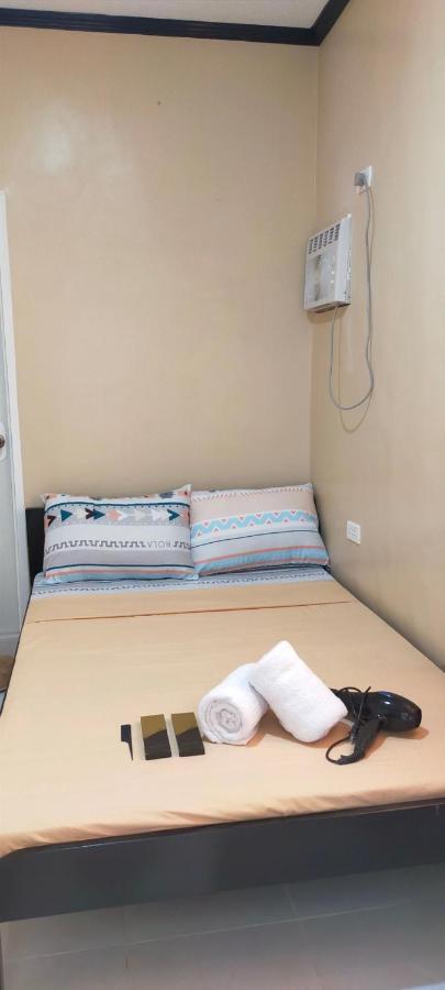 Havenly Guesthouse And Body Massage Spa Moalboal Buitenkant foto