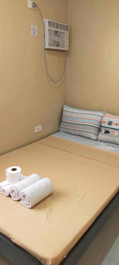Havenly Guesthouse And Body Massage Spa Moalboal Buitenkant foto